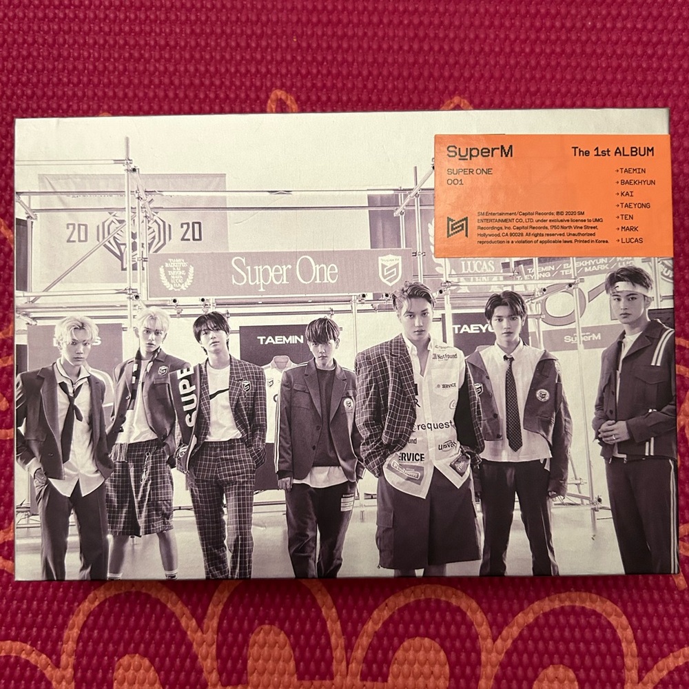 SUPERM Super One the 1st Album *NO PHOTOCARDS/CD*